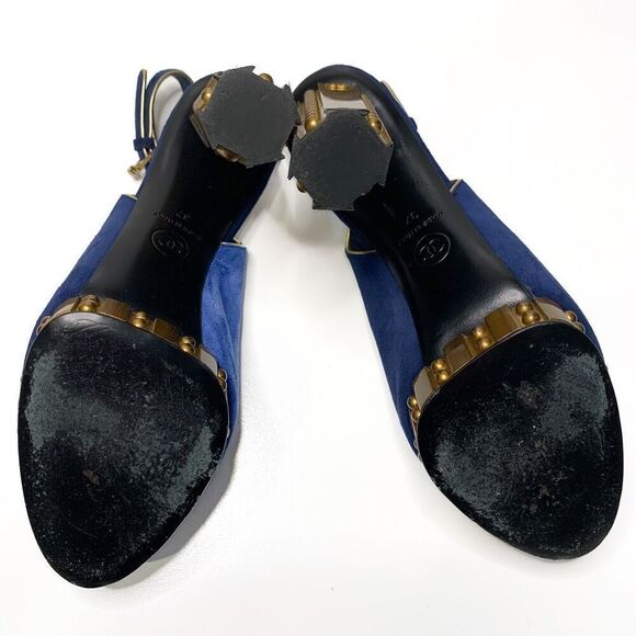 Chanel Blue Suede Gold Studded Interlocking C Slingback Heels EU 37 US 6-6.5 - Picture 8 of 12